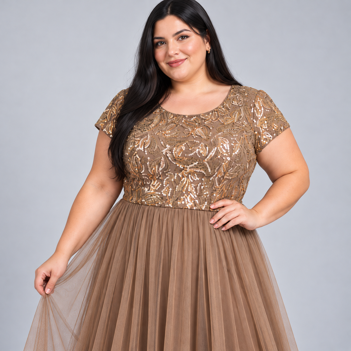 Detalle del cuerpo de encaje dorado del vestido largo talla 2XL.