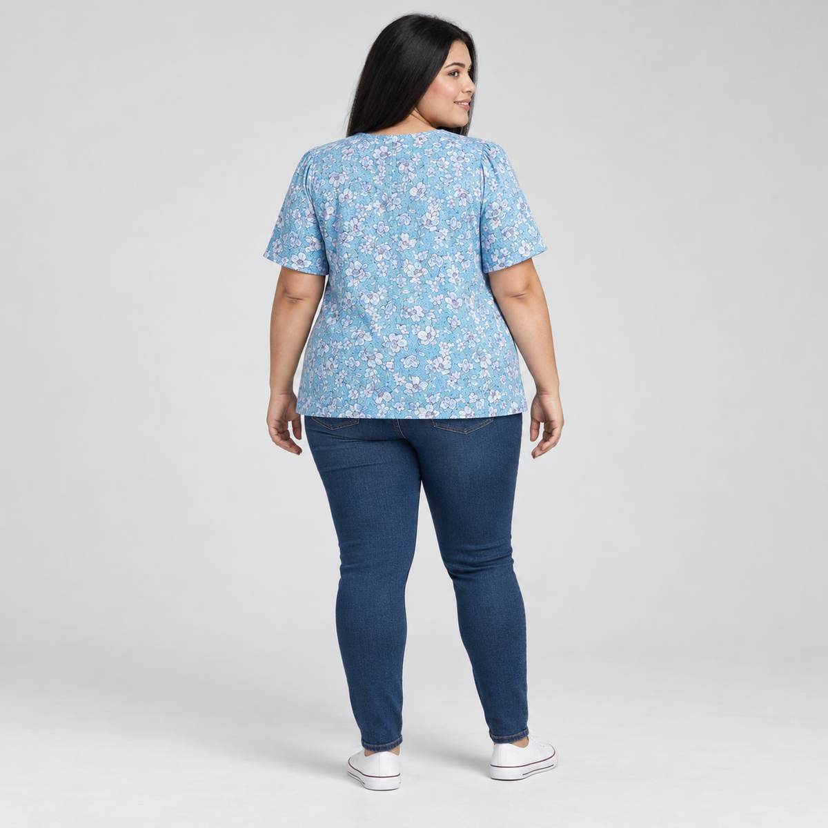 Blusa mujer con mangas onduladas talla grande