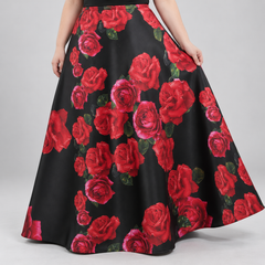 Falda larga mujer B. Darlin negra con rosas rojas