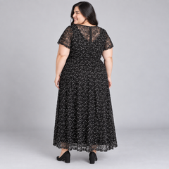 vestido de encaje negro y lunares lanebryant 2XL