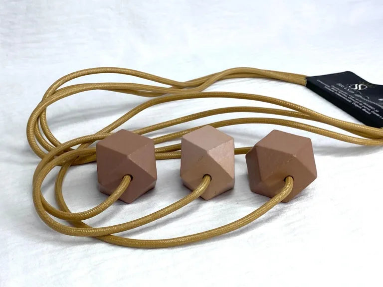 Collar mujer cuentas de madera palo rosa By Brasil