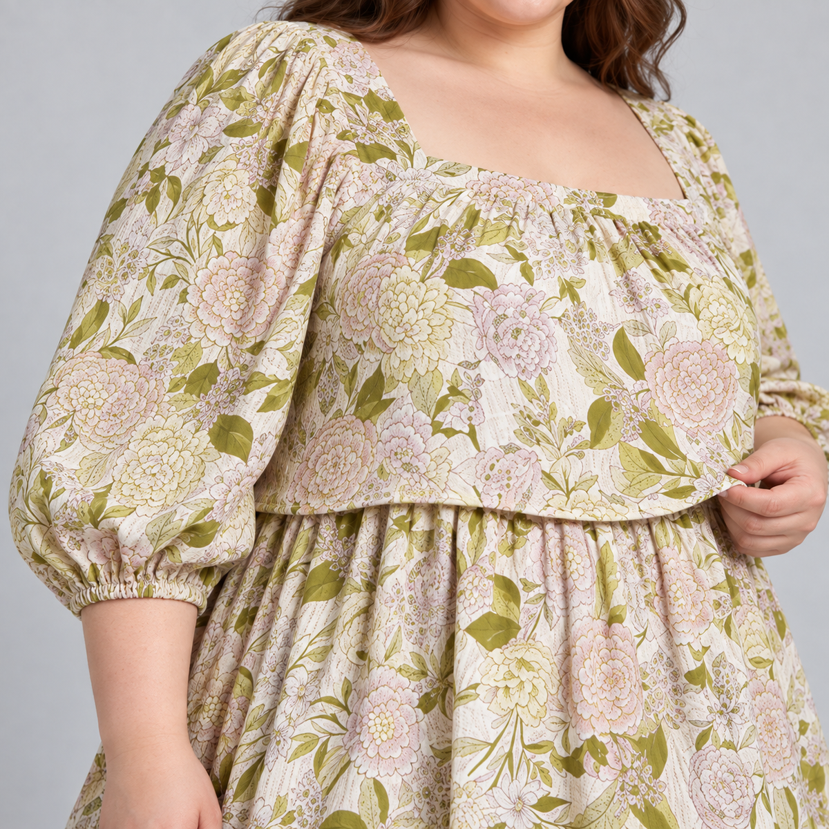 Vestido crema floreado mujer talla grande Who What Wear 2XL