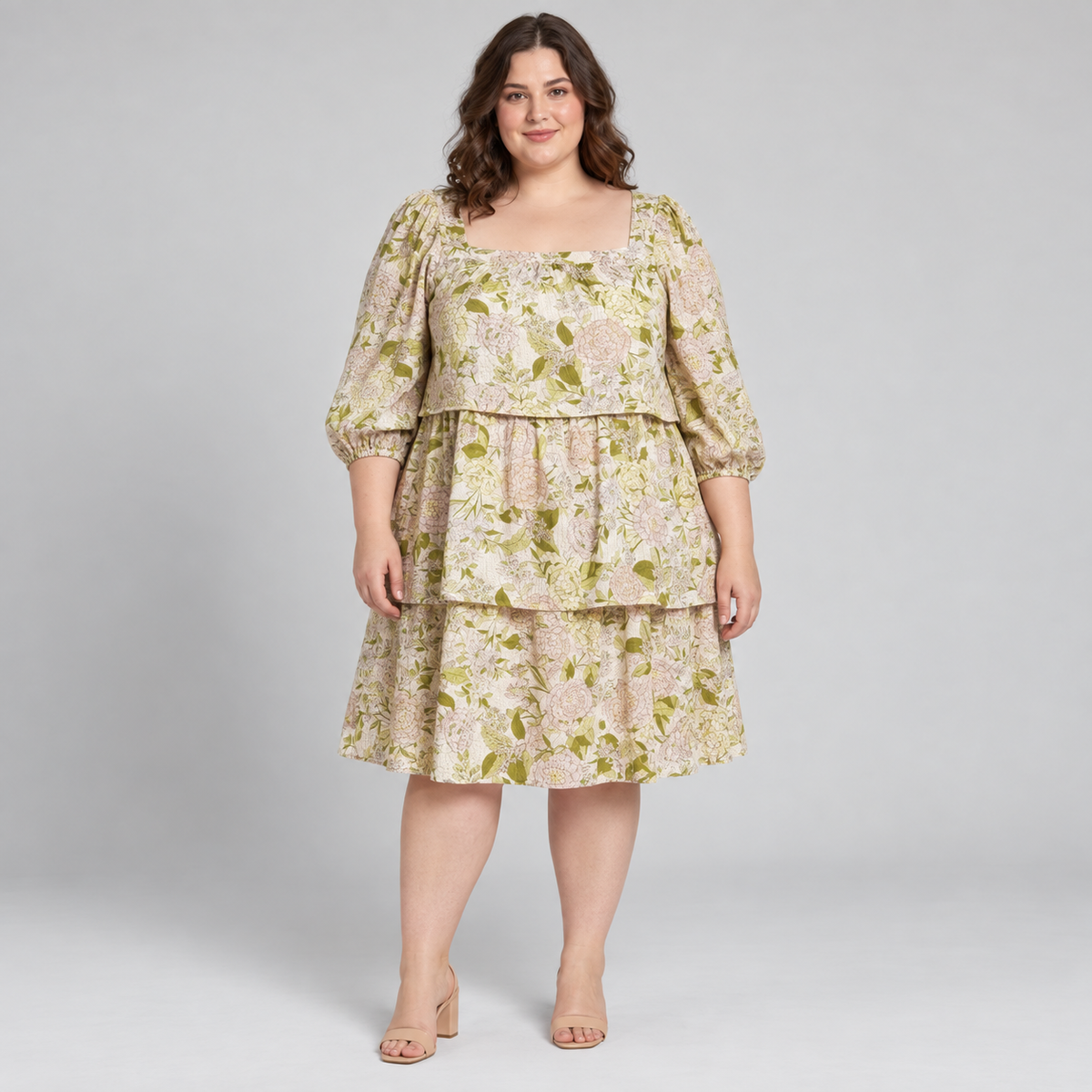 Vestido crema floreado mujer talla grande Who What Wear 2XL