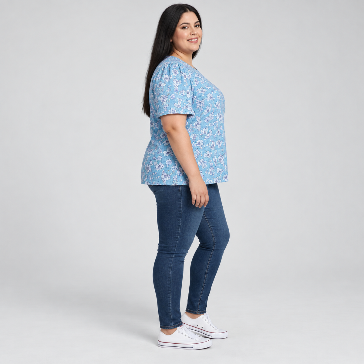 Blusa mujer con mangas onduladas talla grande